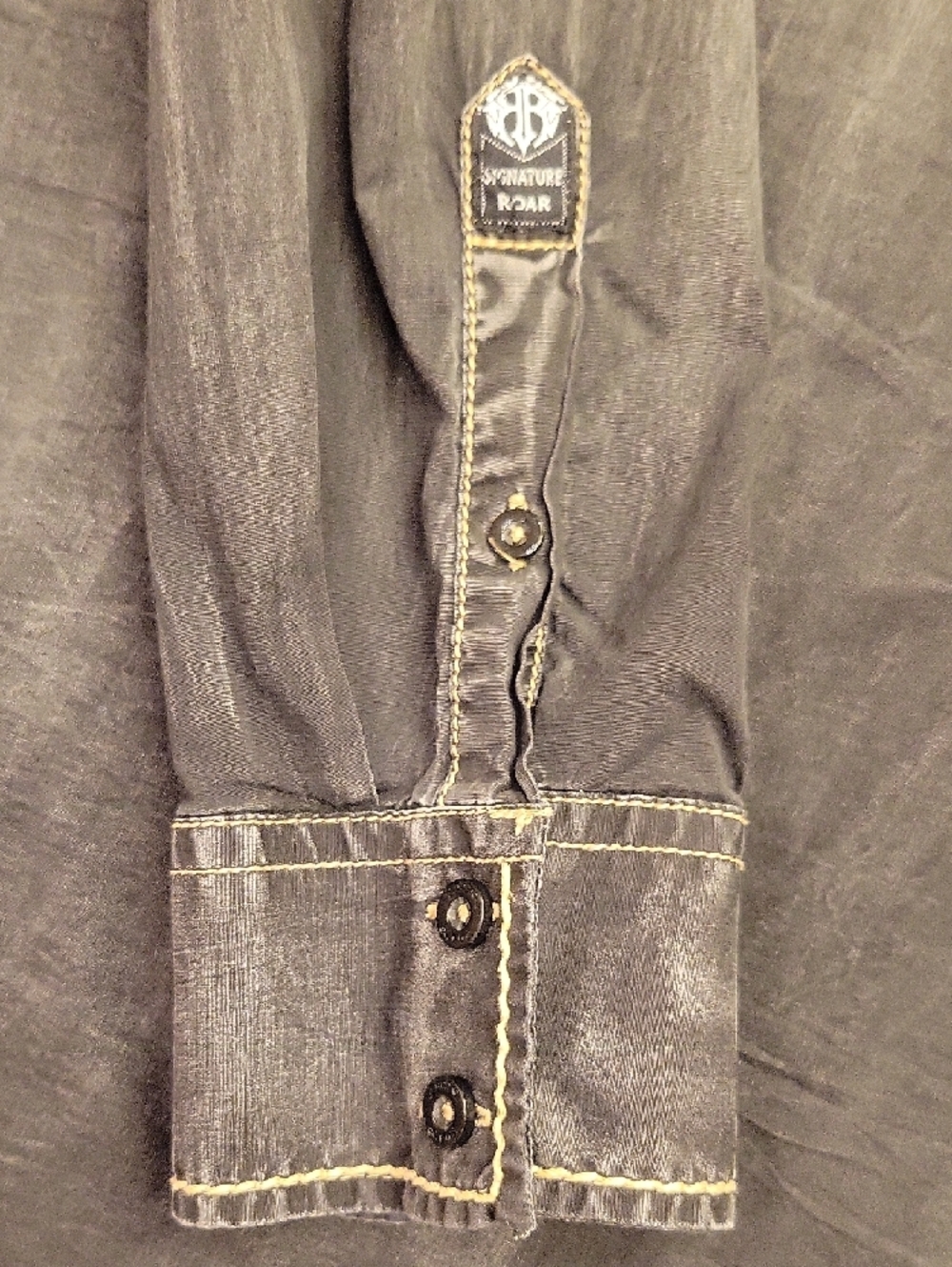 *Roar Black Embroidered Western-Style Men's Button-Up Shirt - Picture 6 of 14